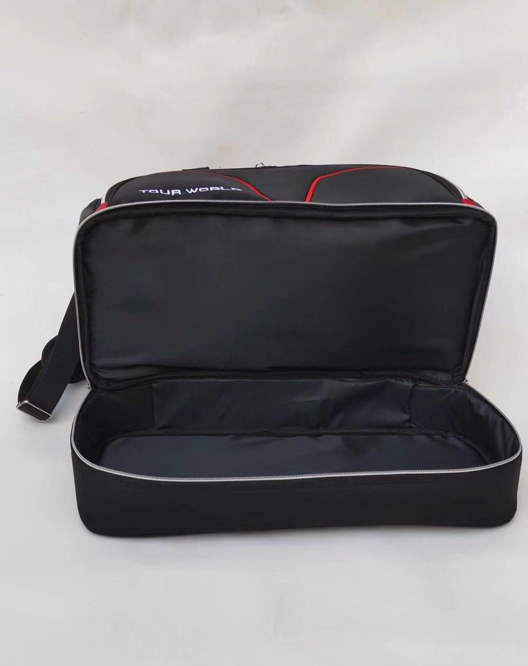 黑色高爾夫衣物包